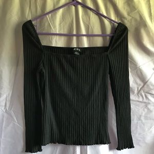 black long sleeve/slightly off the shoulder top
